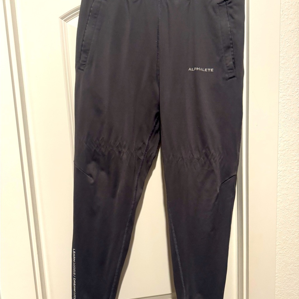 Alphalete Men’s Performance Joggers